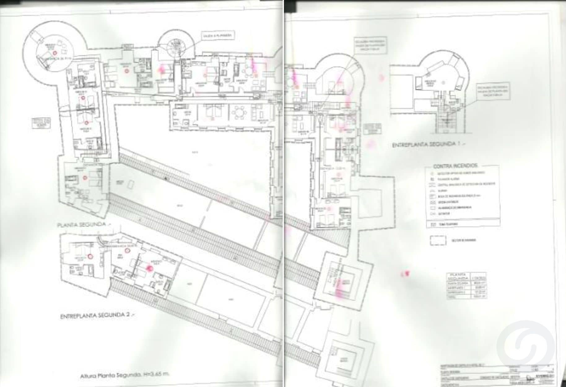 Planos — CASTILLO DE CASTILNOVO con varias construcciones y licencia Hotelera