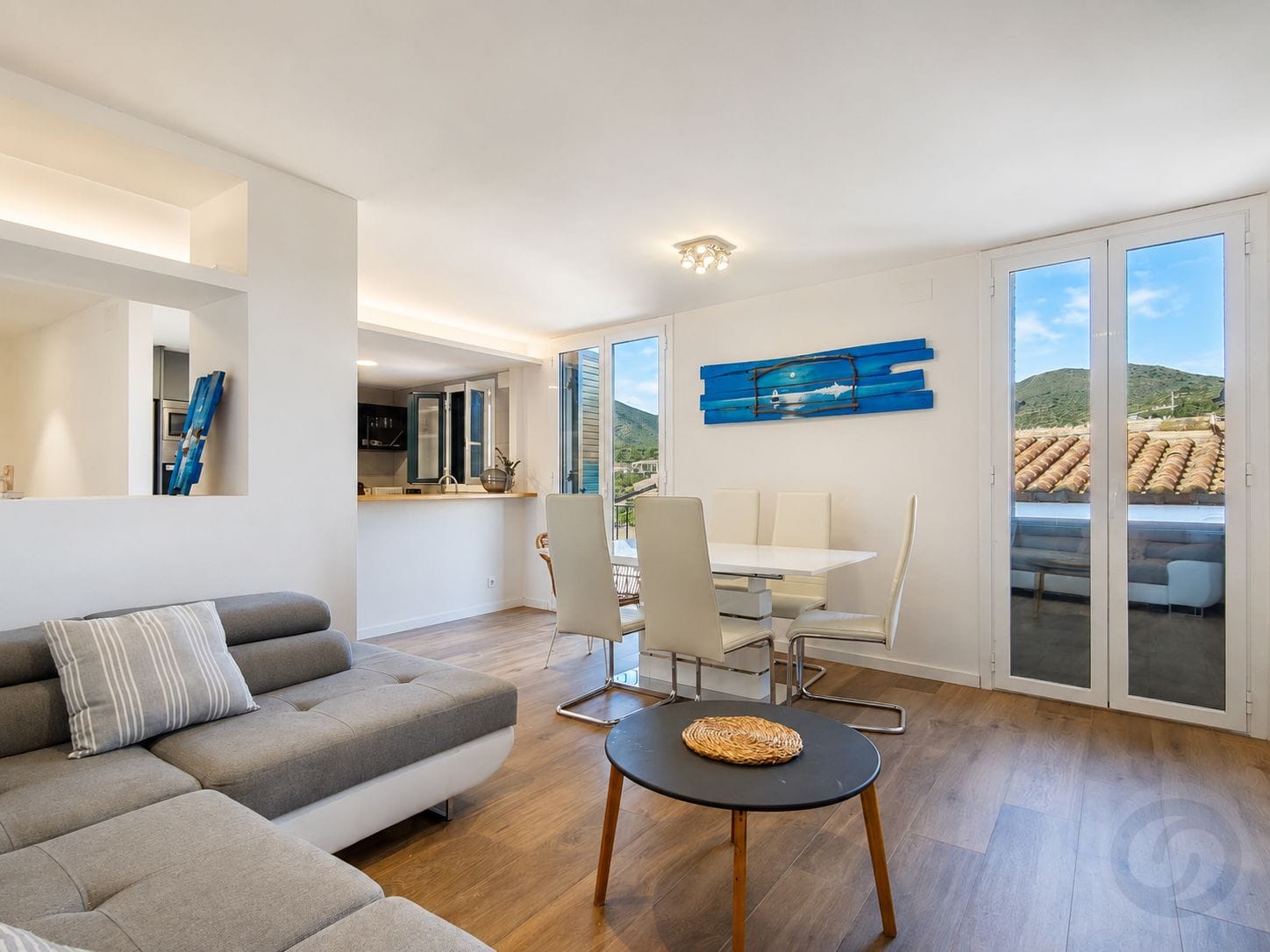 Apartamento de diseño reformado en el corazón de Cadaqués